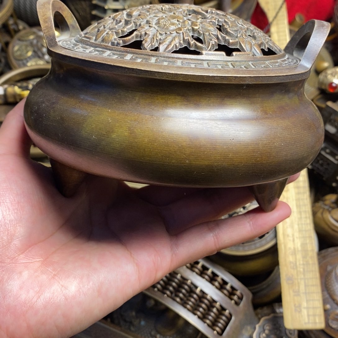 精美铜器做工精良