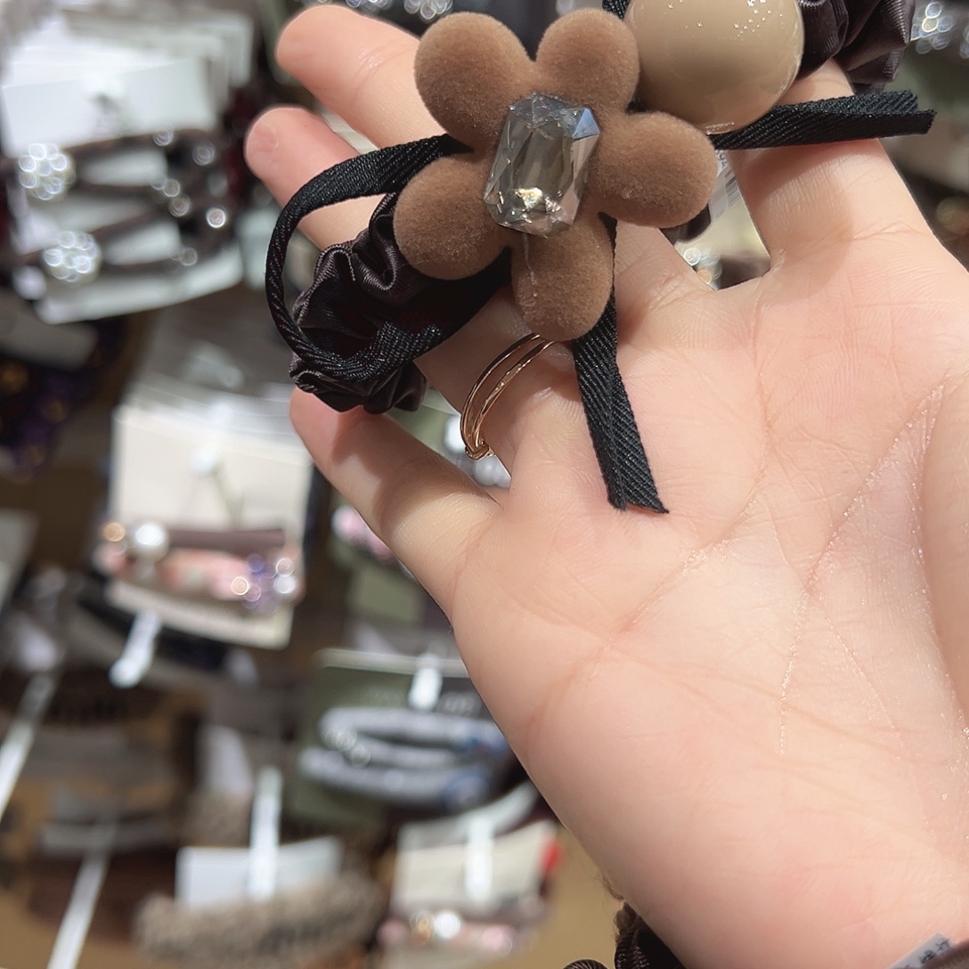 非金属咖色小花面膜圈