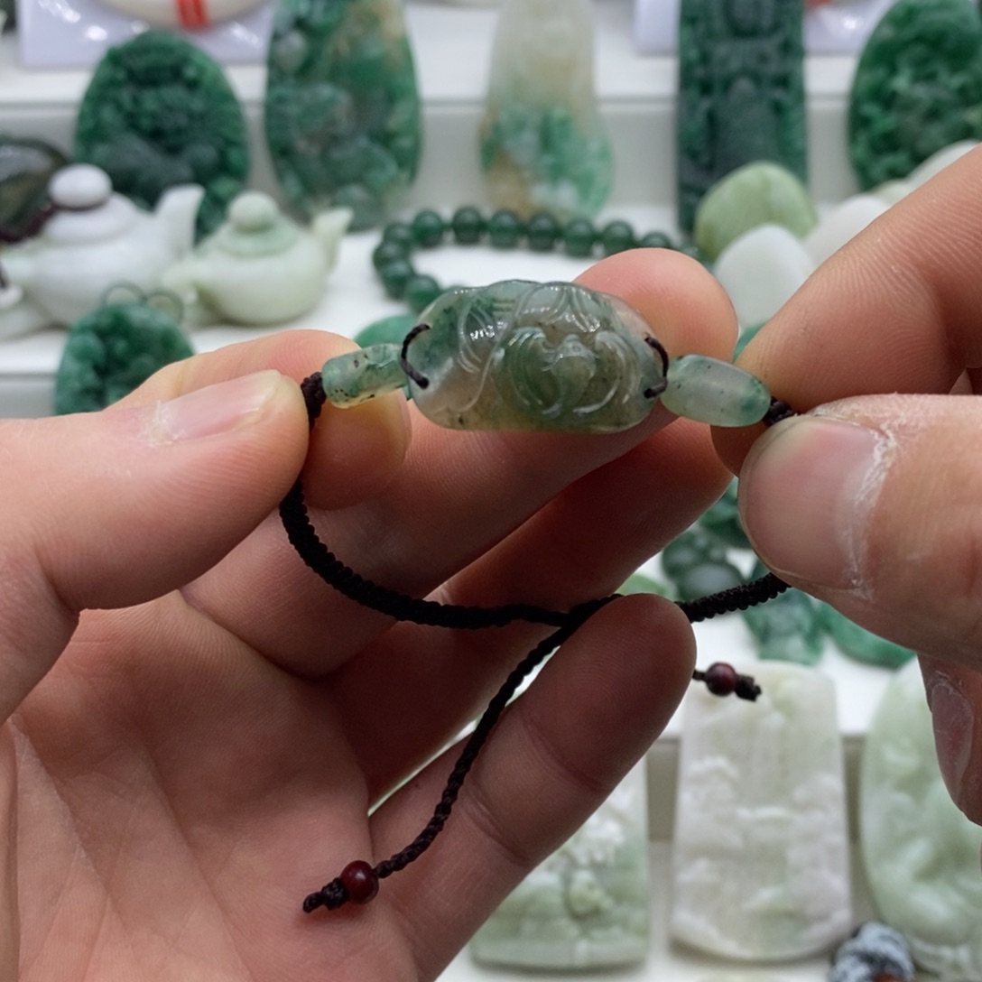 独山玉手绳未镶嵌