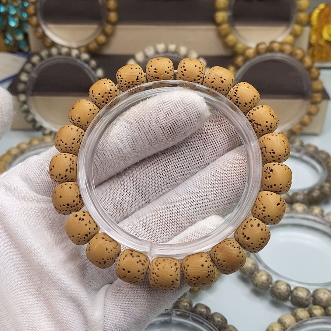 星月菩提手串一物一图原生态同枝挂车链接（勿拍）！