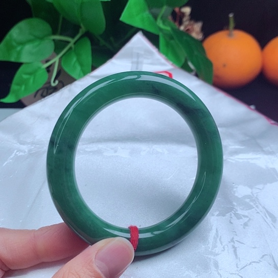 翡翠手镯未镶嵌   圆条 55 满绿