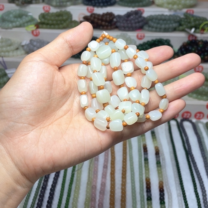 和田玉未镶嵌颈饰W