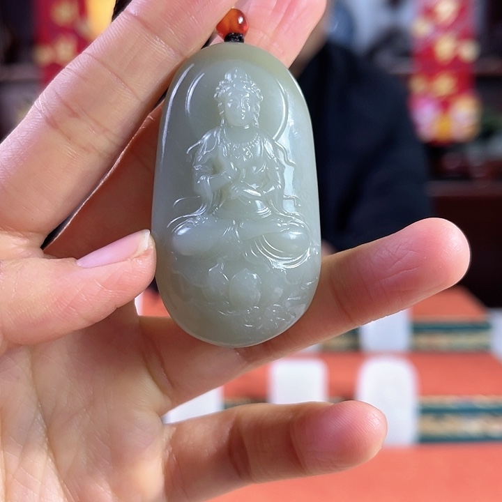 和田玉吊坠未镶嵌