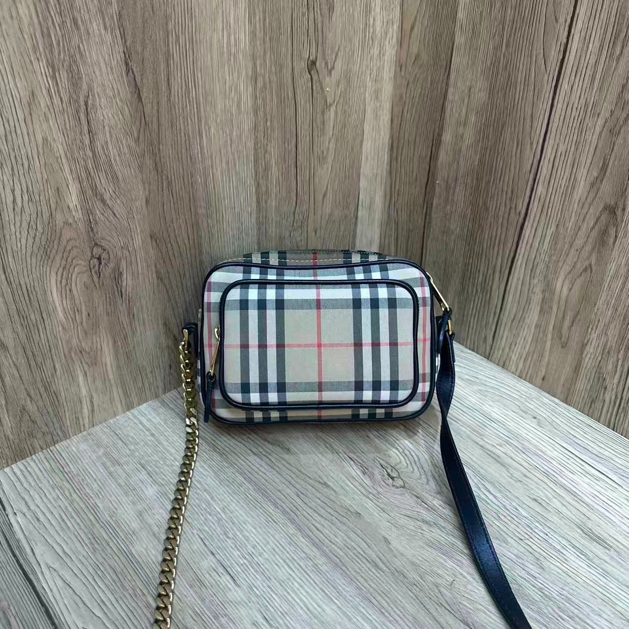 95新 BURBERRY/博柏利 乱乱子中古/女士/单肩包/119832