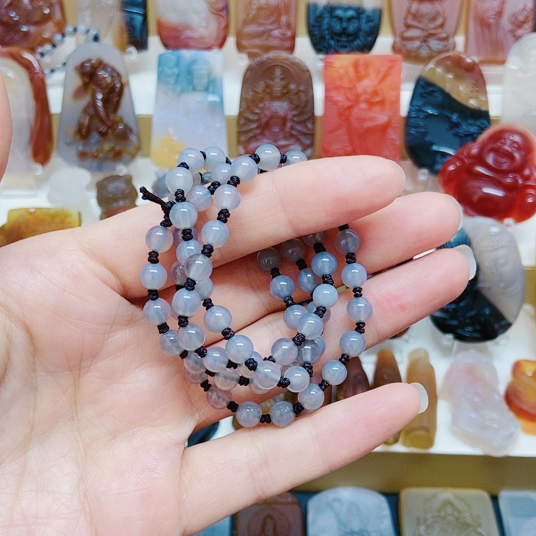 玛瑙/玉髓颈饰未镶嵌自****海