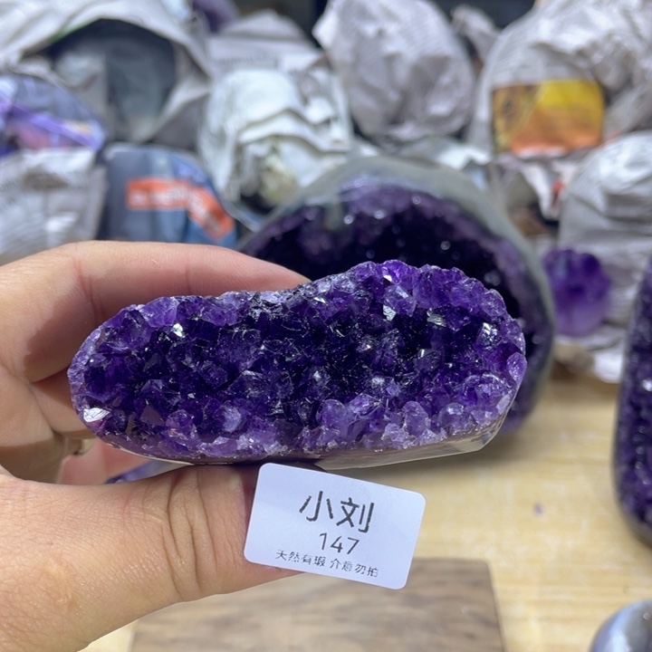 未镶嵌大型摆件（非配饰）水晶