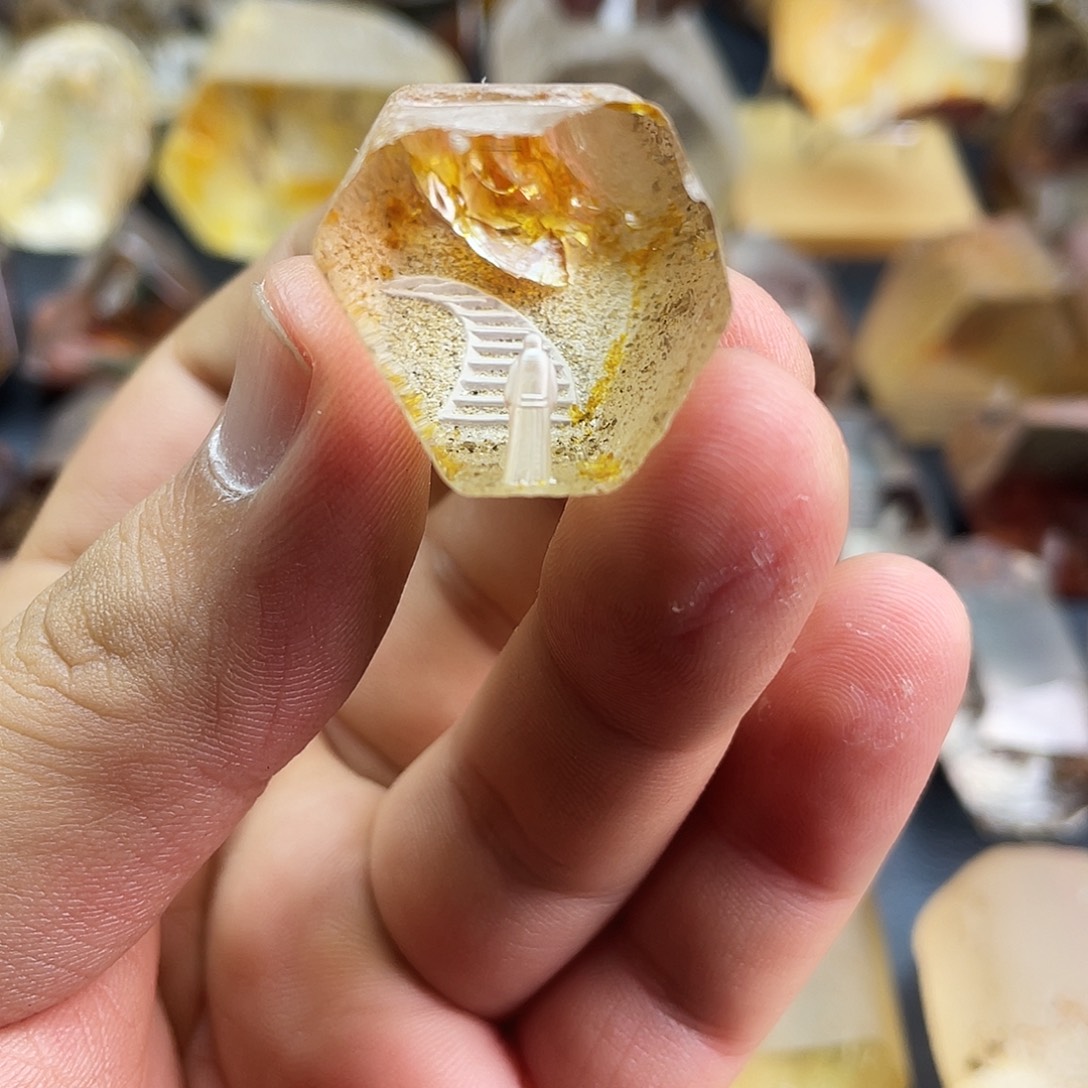 珠宝半成品水晶未镶嵌