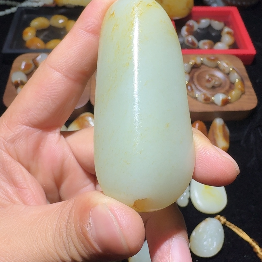 和田玉（子料）未镶嵌挂件