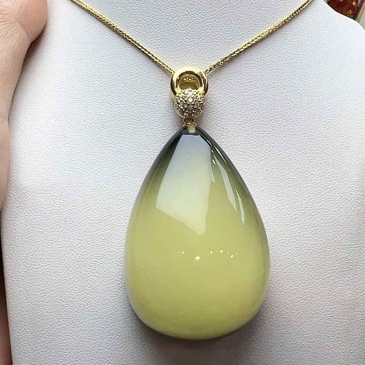 未镶嵌项链琥珀吊坠