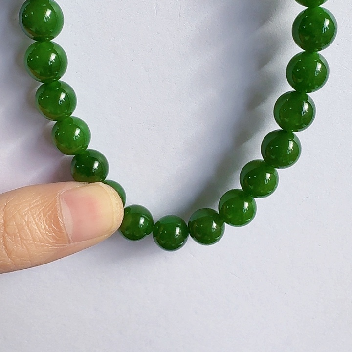 未镶嵌手链和田玉（碧玉）随*.卡10手串