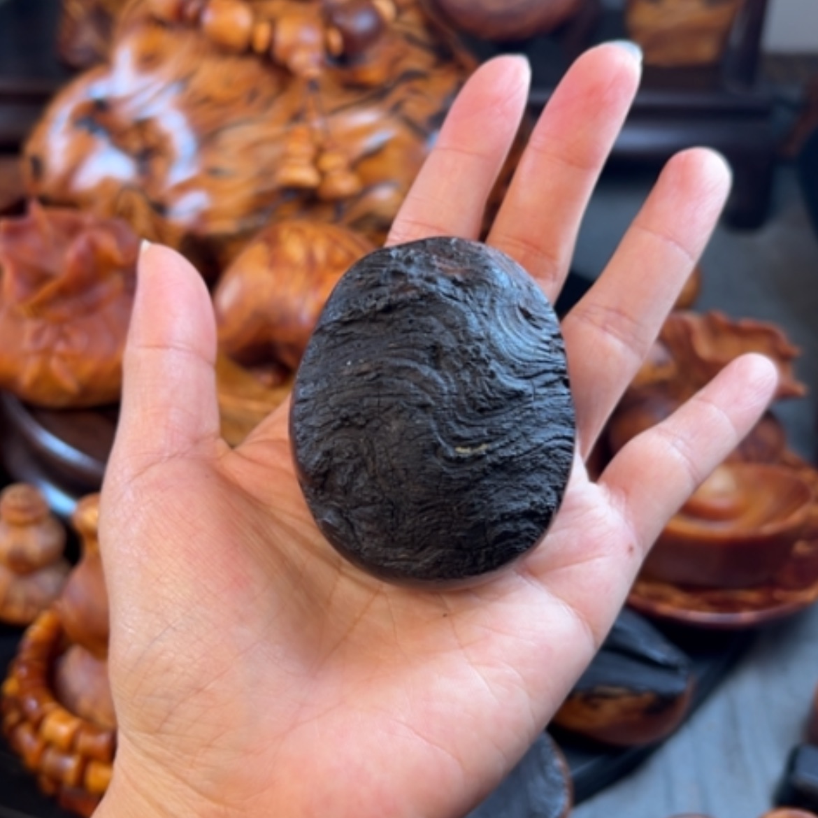 【闪购商品】松木（琥珀木）把件