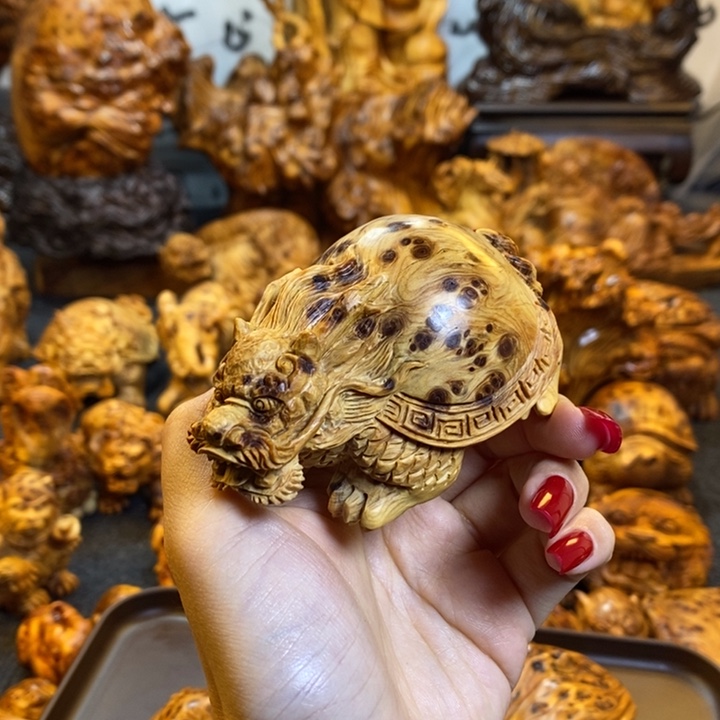 瑞***吉崖柏龙龟手把件手把件手把件