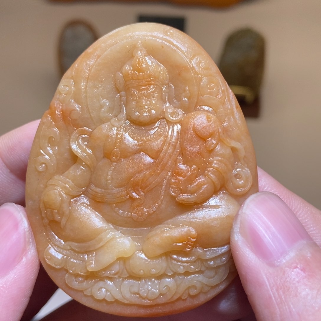 定制翡翠未镶嵌给****事翡翠