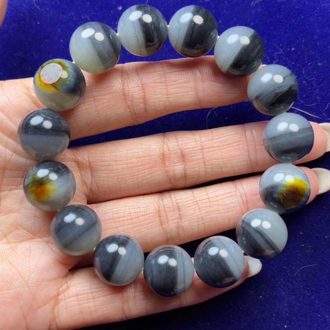 未镶嵌手串和田玉