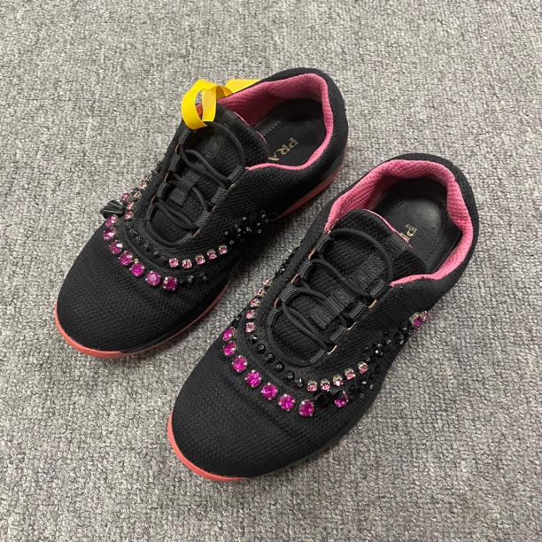 95新 Prada/普拉达 系带休闲平底鞋 36.5码/5169