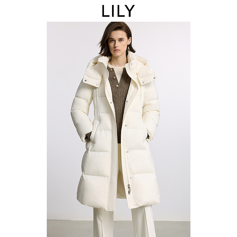 LILY2025冬新款简约90鹅绒连帽修身羽绒服外套女长款125429DD983