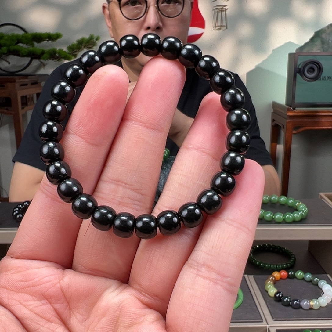 和田玉未镶嵌手串卡8mm黑青