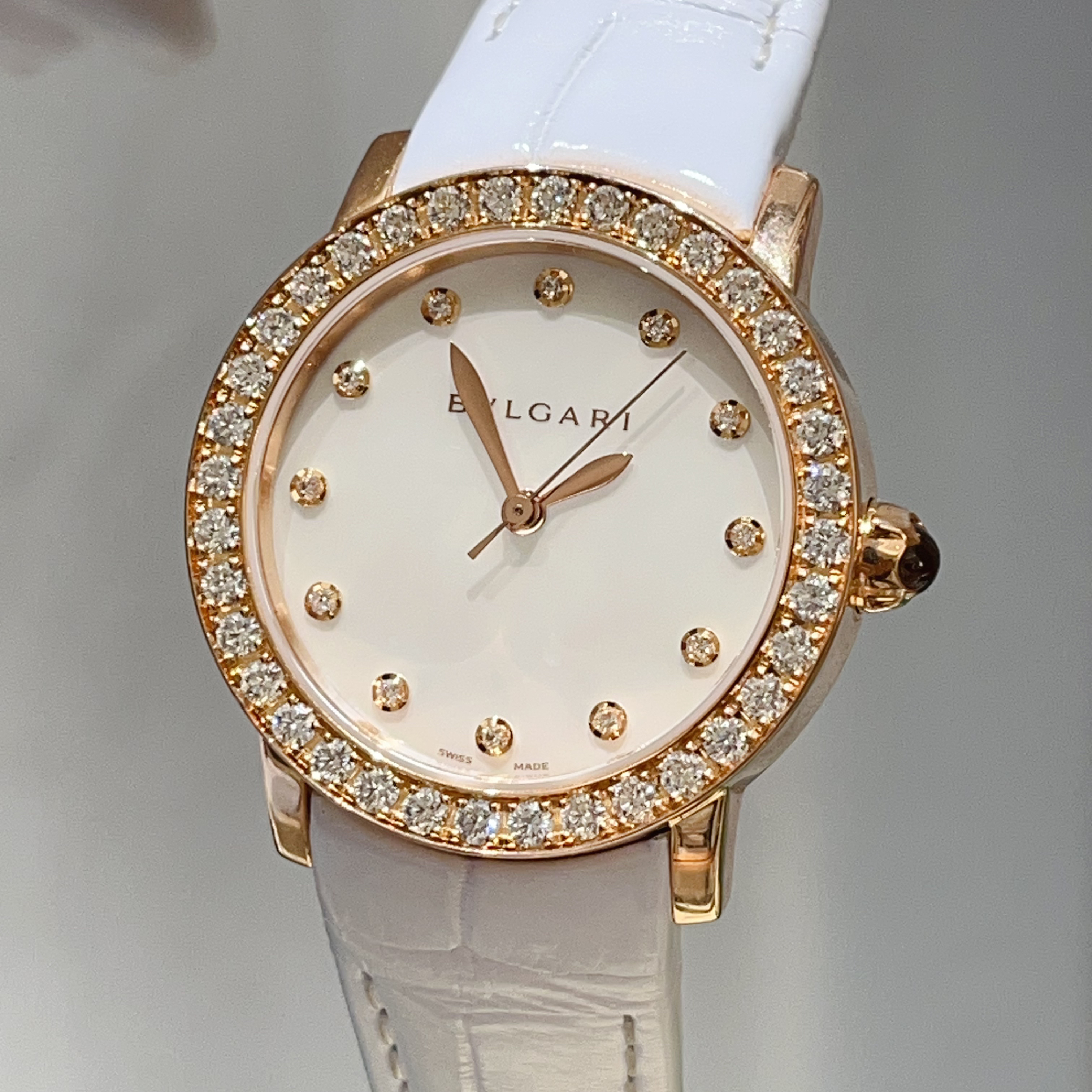 99新 BVLGARI/宝格丽 BB系列102089全玫瑰金33贝母盘自动机械女表