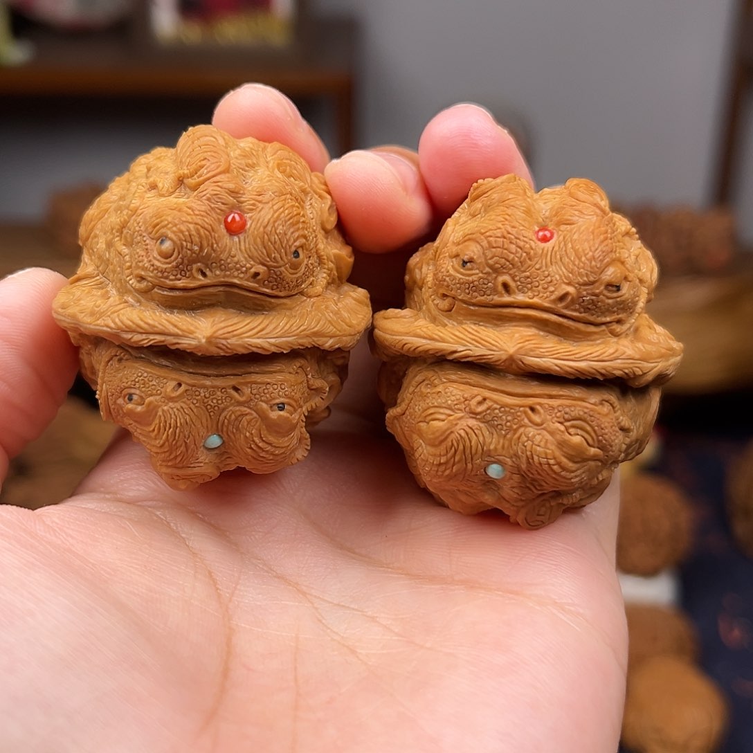 核桃把件达*11111111111111