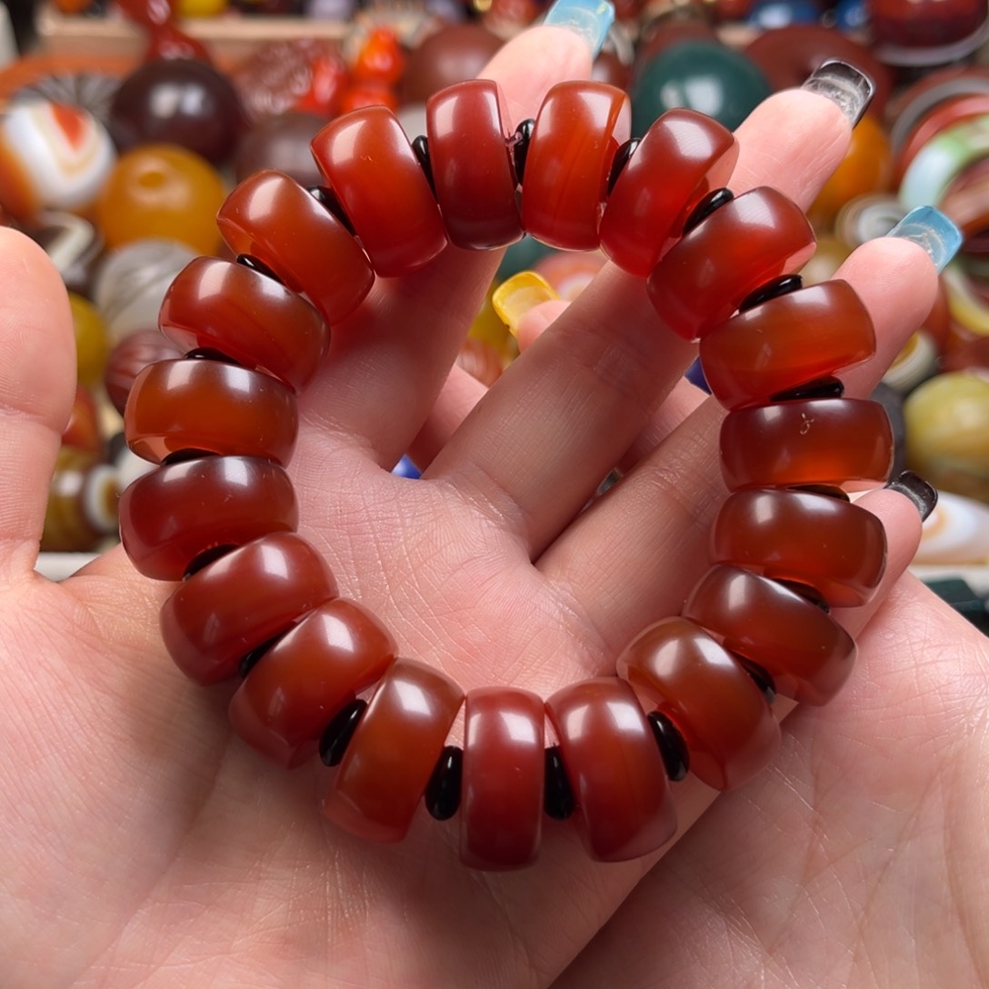 玛瑙/玉髓颈饰未镶嵌