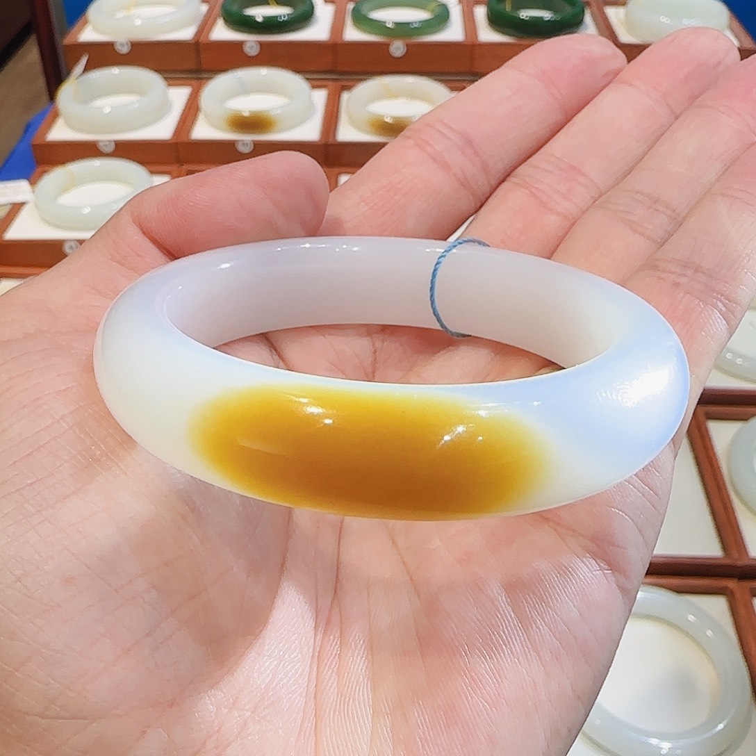 和田玉未镶嵌手镯且末传承级黄金糖55 56 57