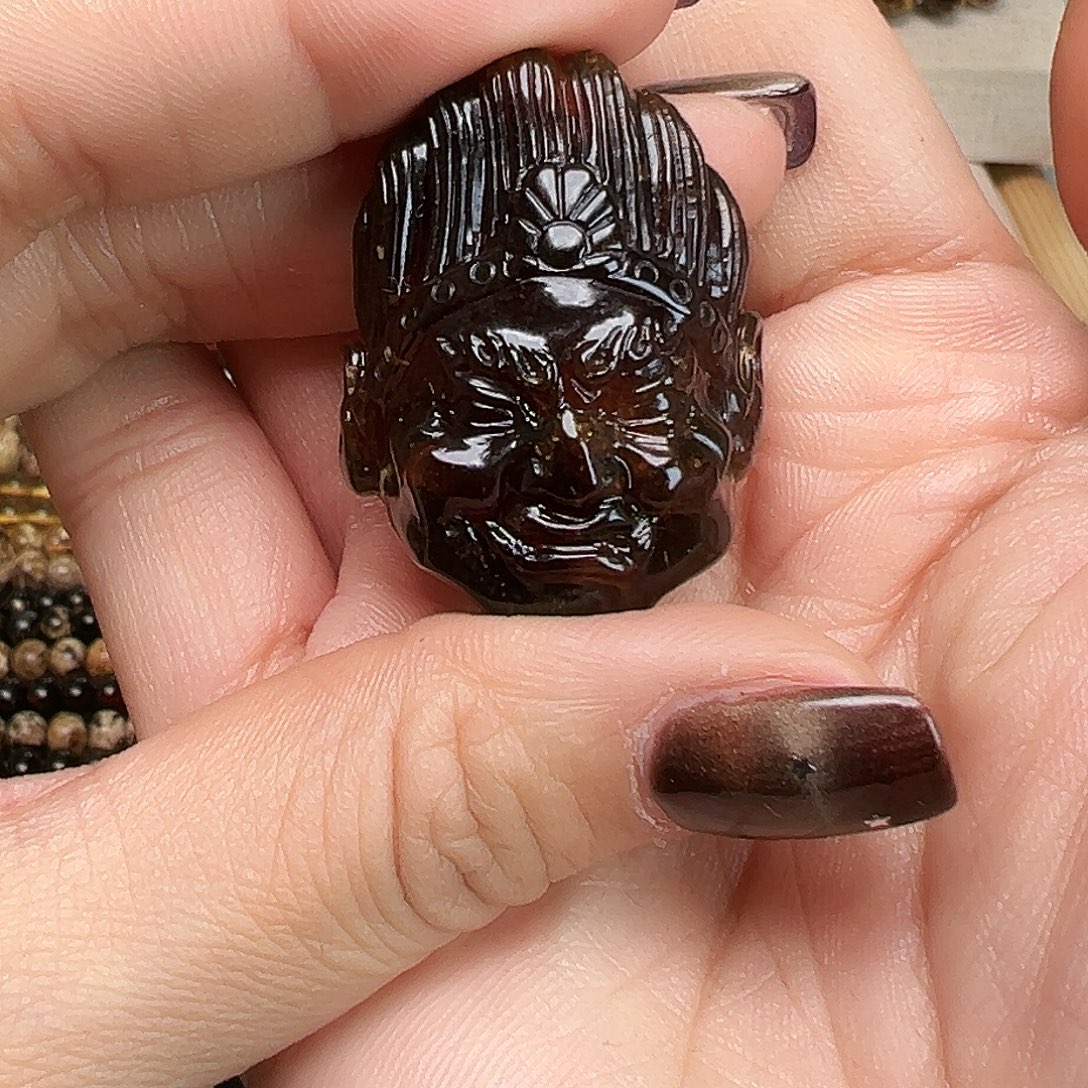 s***黄琥珀未镶嵌裸石抚顺琥珀30301