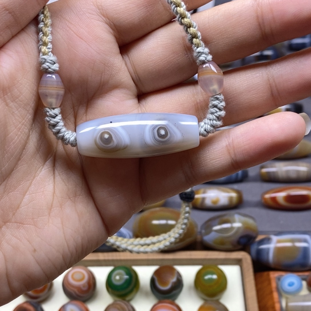 玛瑙/玉髓未镶嵌颈饰