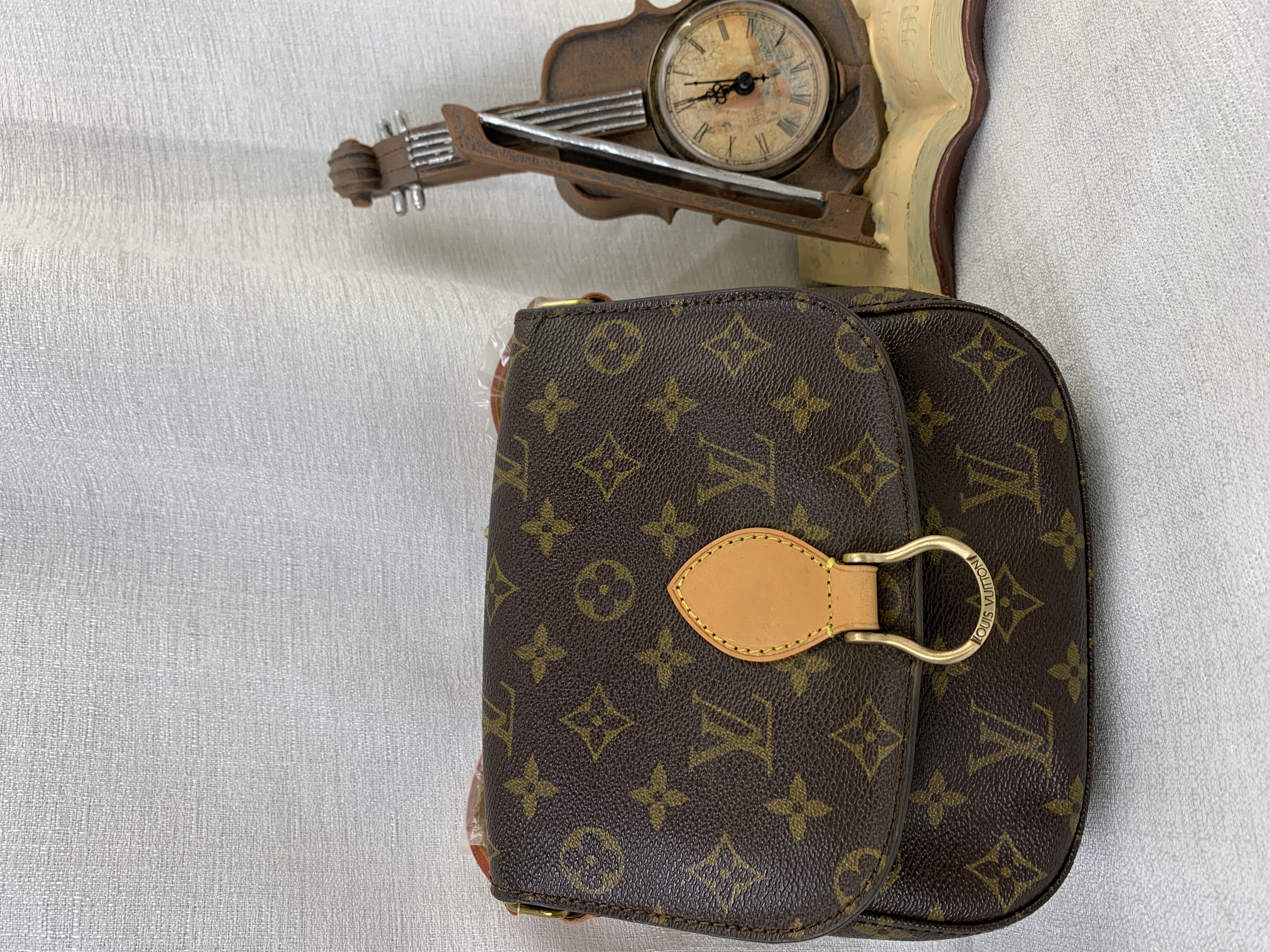 修复品LouisVuitton/路易威登 老花马蹄包/WJ11929029/9029