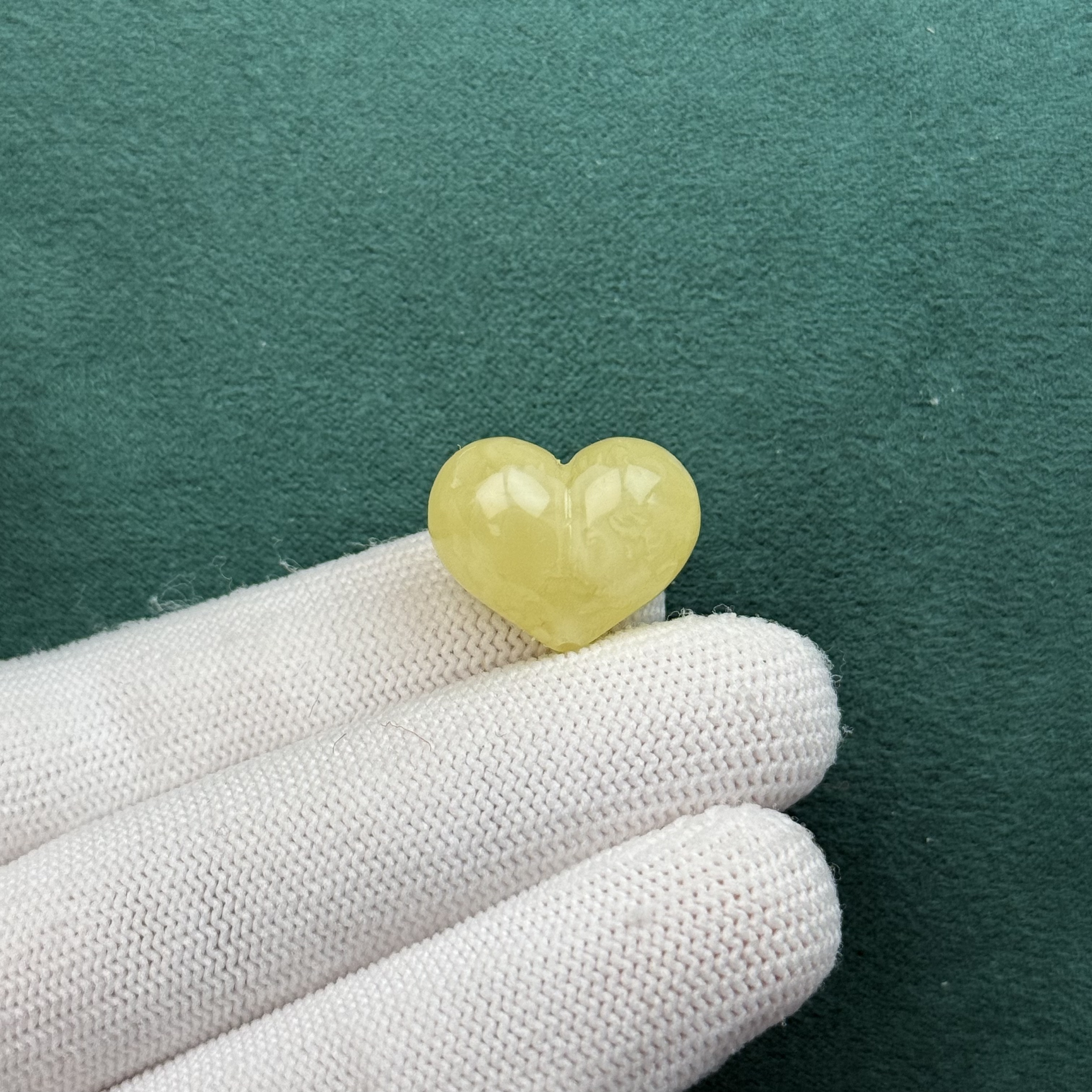 F38-04天然蜜蜡 屁桃 19*15*11mm 支持复检假一罚十