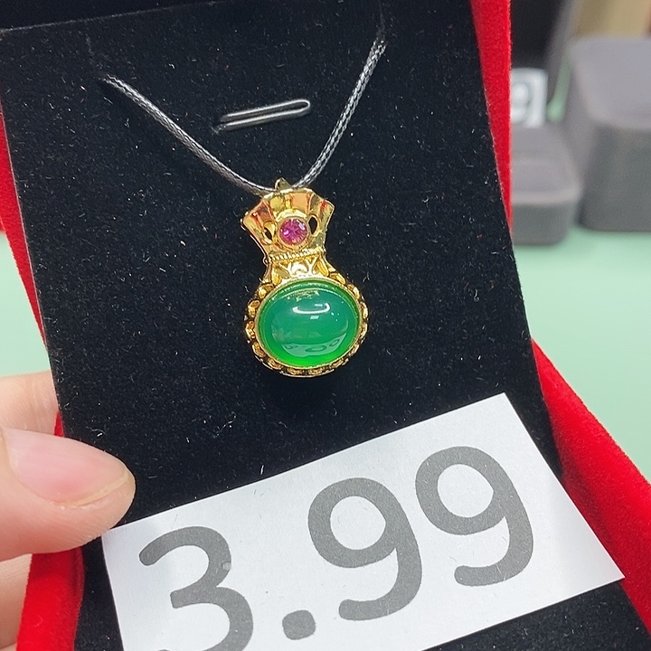 玛瑙/玉髓颈饰合金