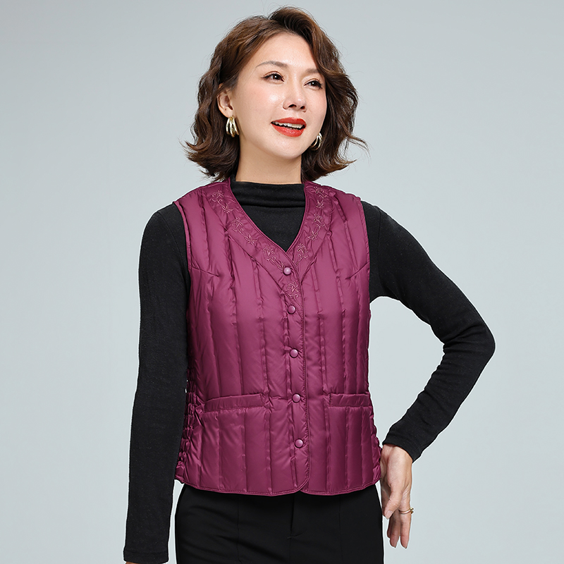 2025冬季国风羽绒马夹女内穿中老年鸭绒背心妈妈大码保暖坎肩马甲