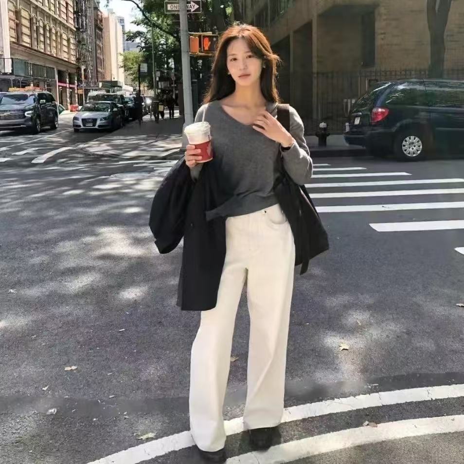 韩国theBarn*net八奶早春宽松休闲白色高腰直筒显瘦牛仔裤