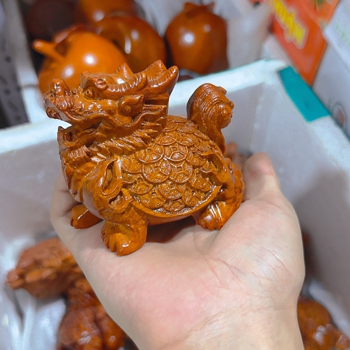 木花梨木12金钱龙龟一只