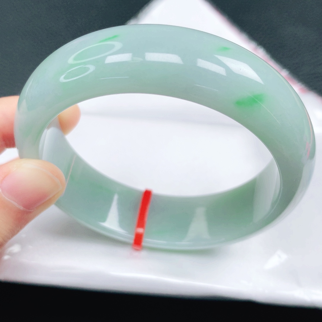 翡翠未镶嵌手镯57圈口