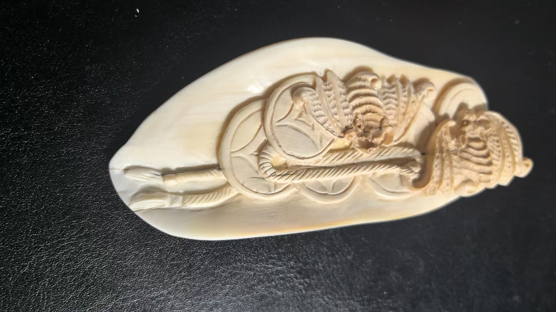 猛犸约60克雕刻件ZS104