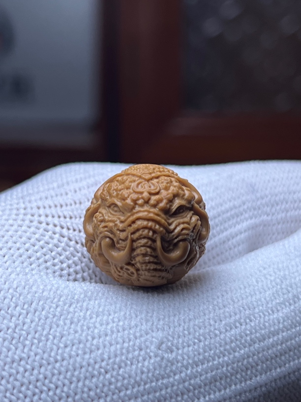 18左右双面唐狮象神猴头核桃（全品有正常封口线）