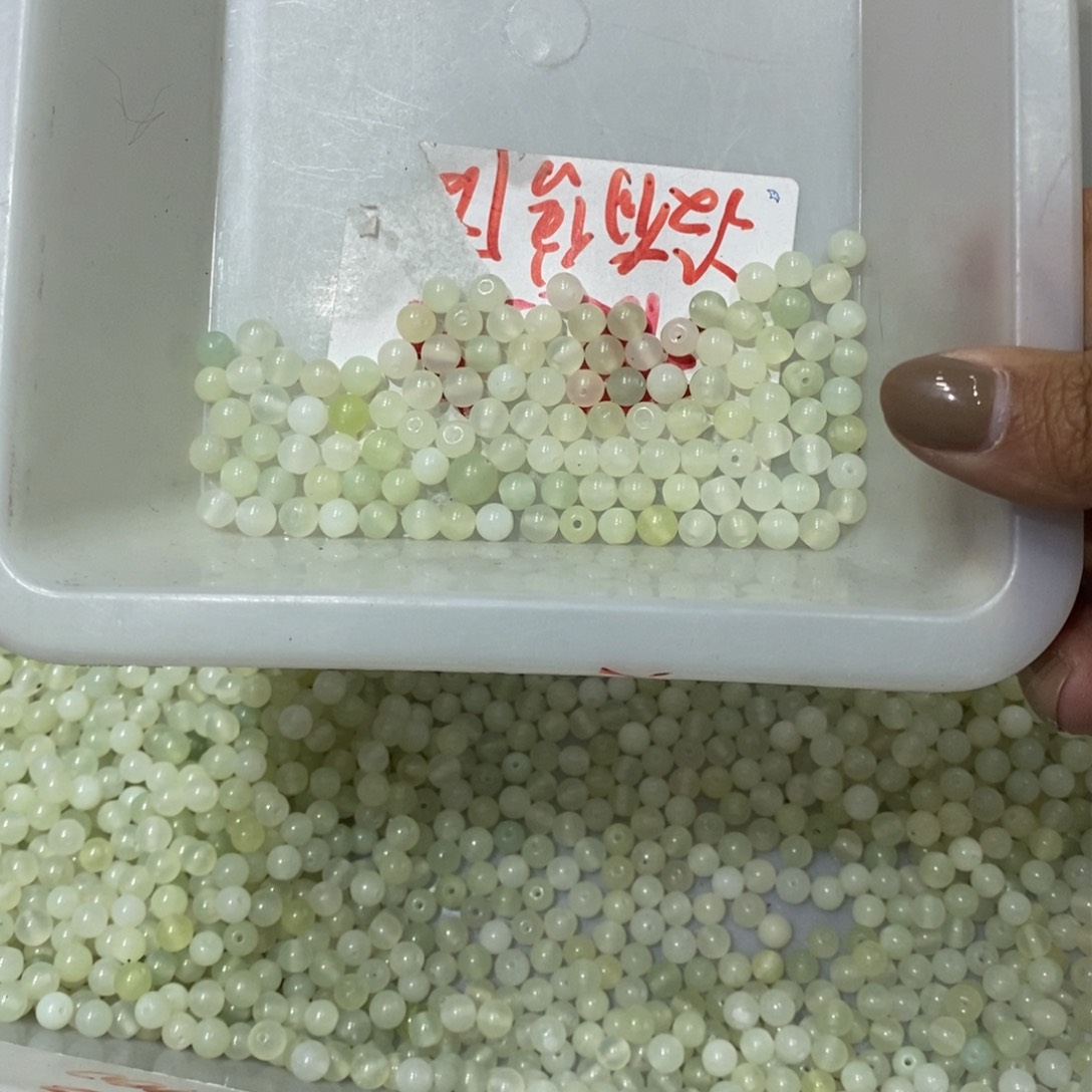 合金蛇纹石玉颈饰139