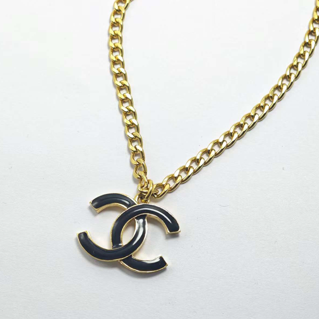 未使用 Chanel/香奈儿 黑色珐琅双C项链
