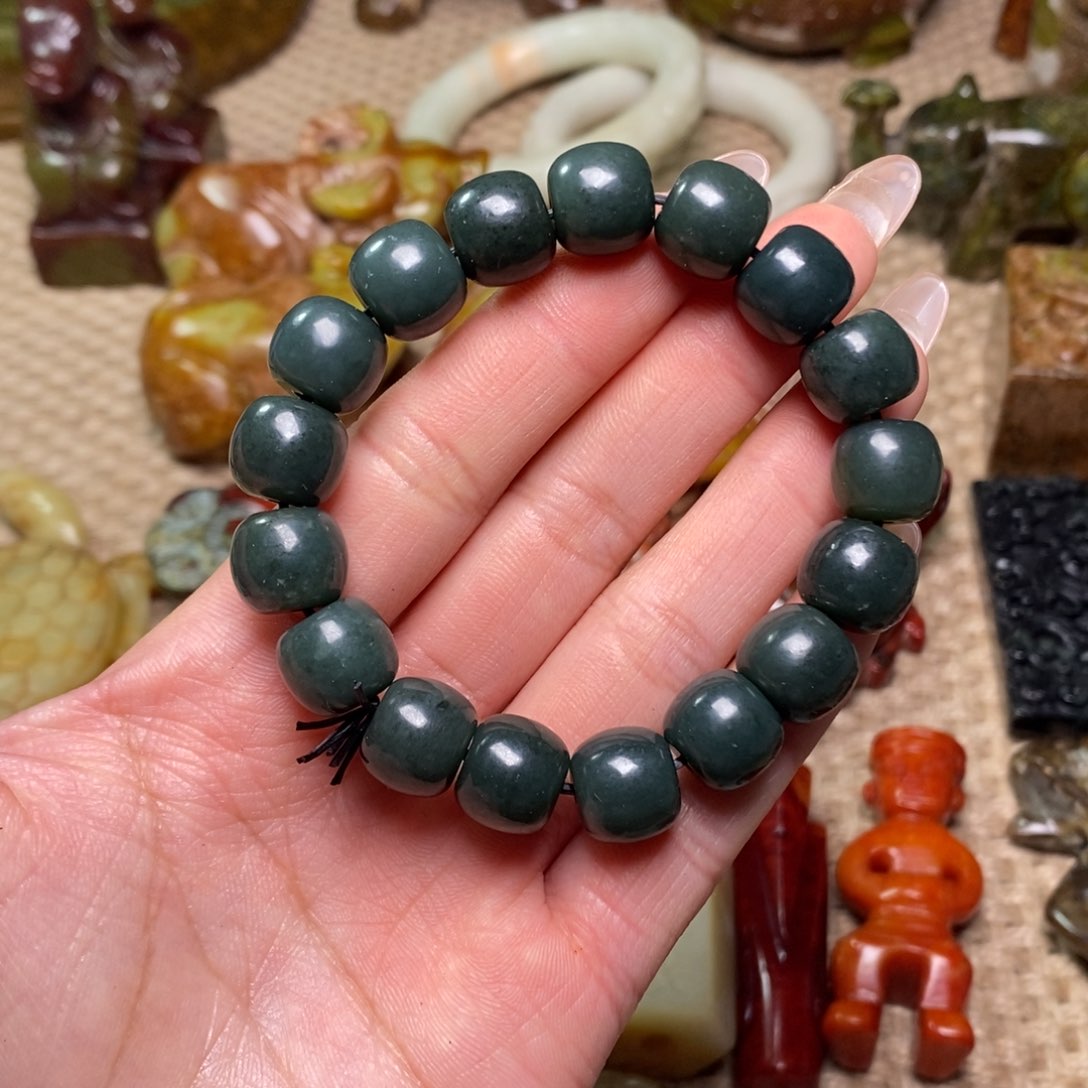 白玉菩提吊坠白玉菩提白玉菩提摆件