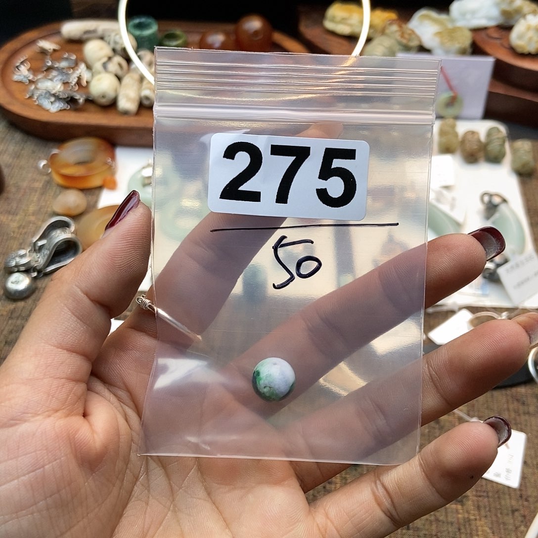 【闪购商品】翡翠颈饰未镶嵌1****?配件