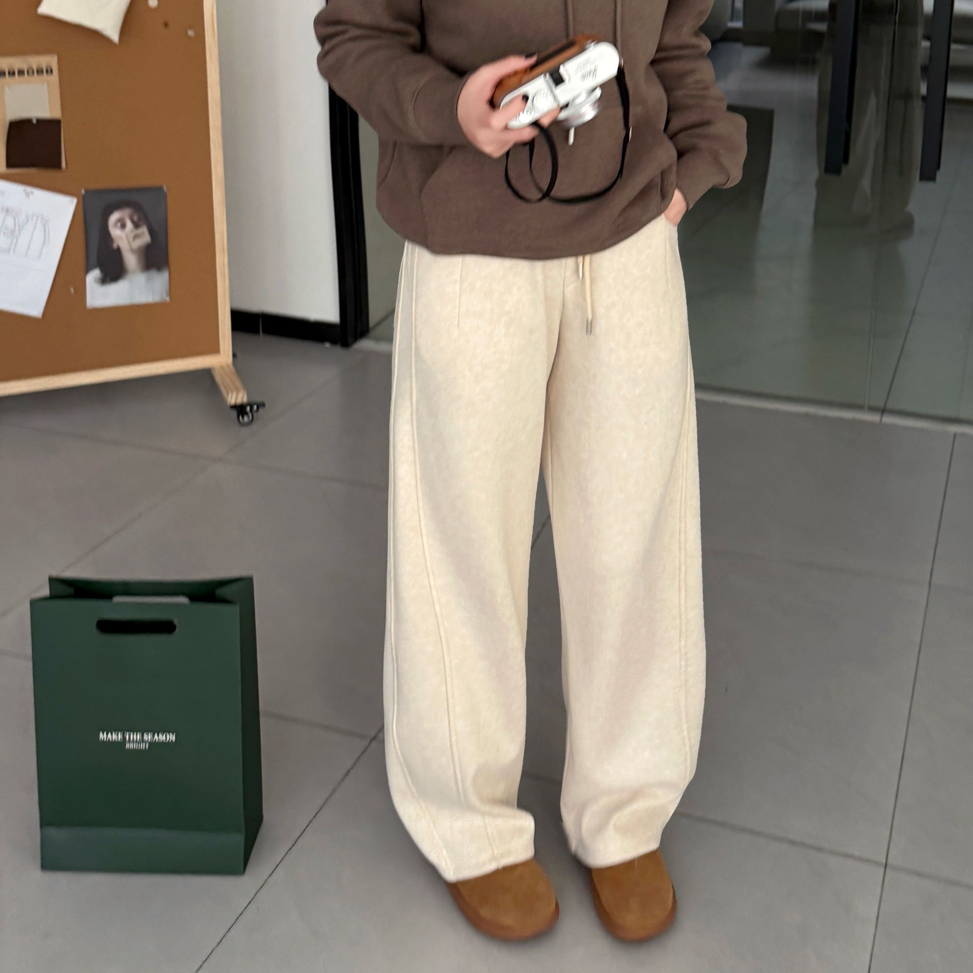 【人字纹】简约时尚通勤舒适宽松系带休闲加绒长卫裤-X25412306