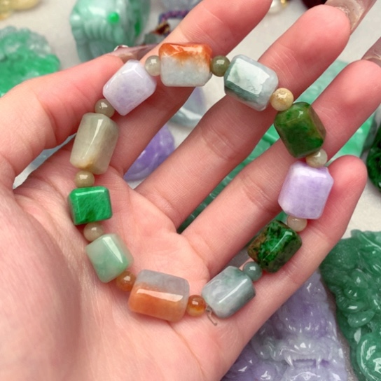 翡翠手串未镶嵌手串