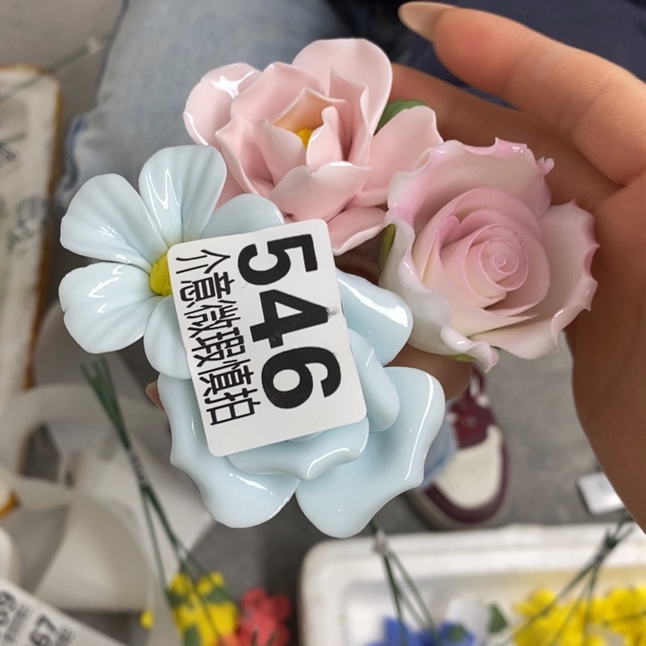 摆件陶瓷材料研究