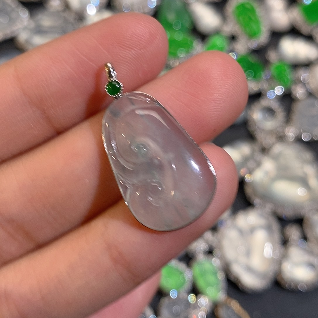 翡翠颈饰18K金镶嵌天然缅甸A货翡翠