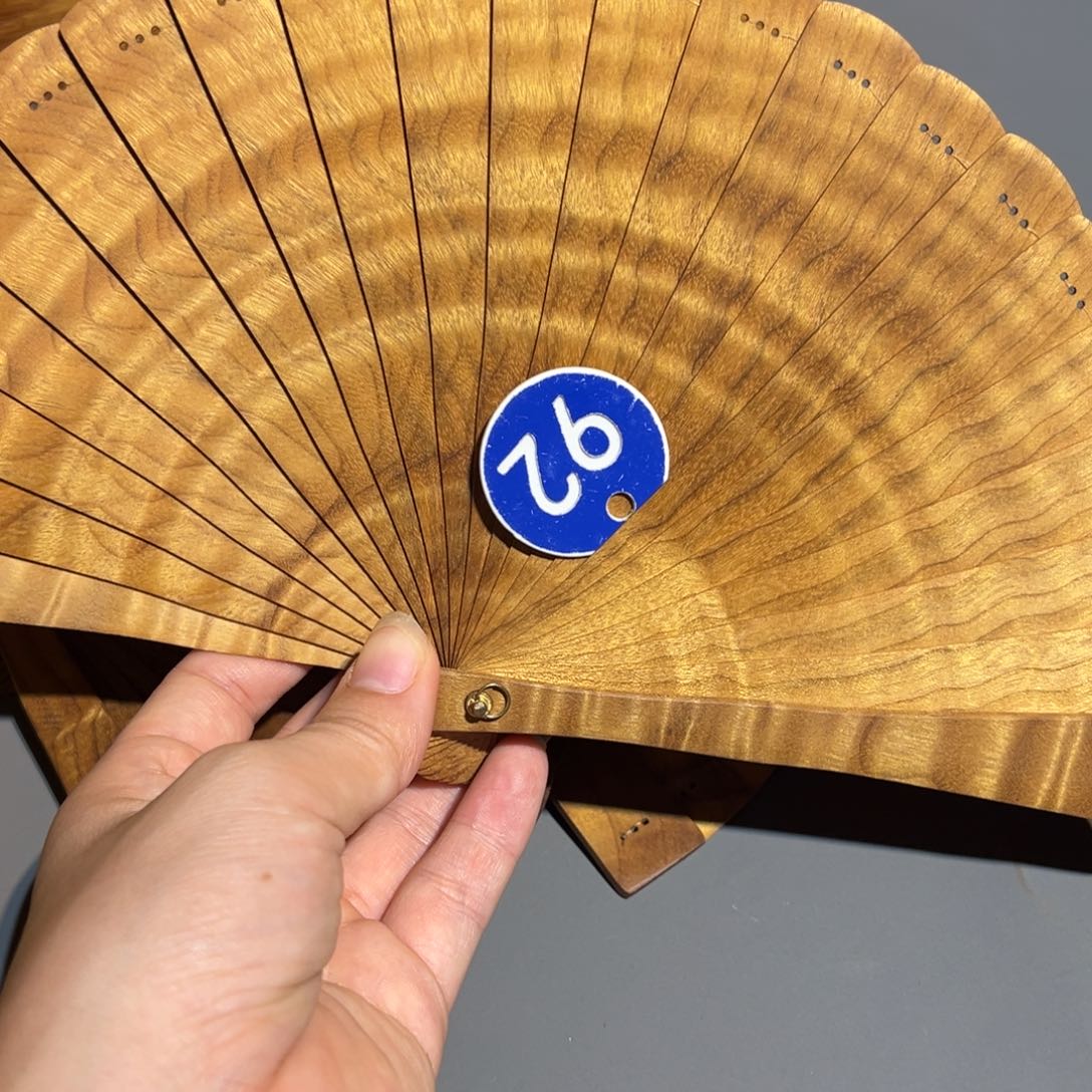 刘***张金丝楠金丝楠木金丝楠木16