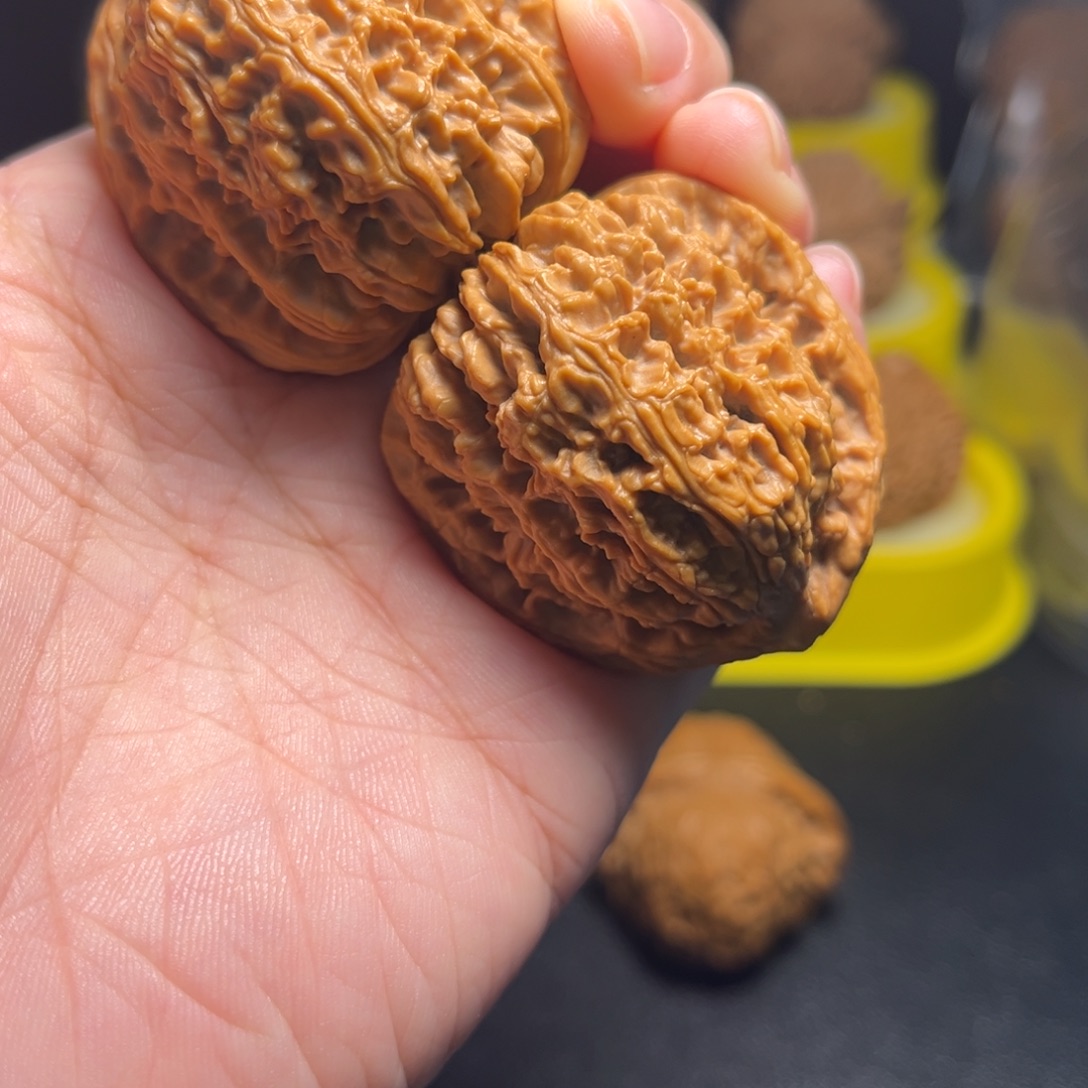 偏***风吊坠文玩核桃南疆40