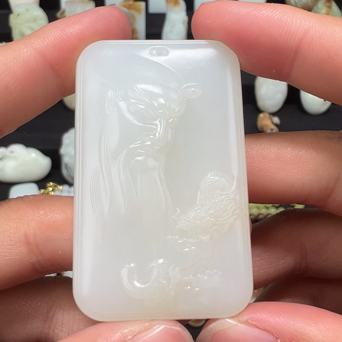 和田玉颈饰未镶嵌