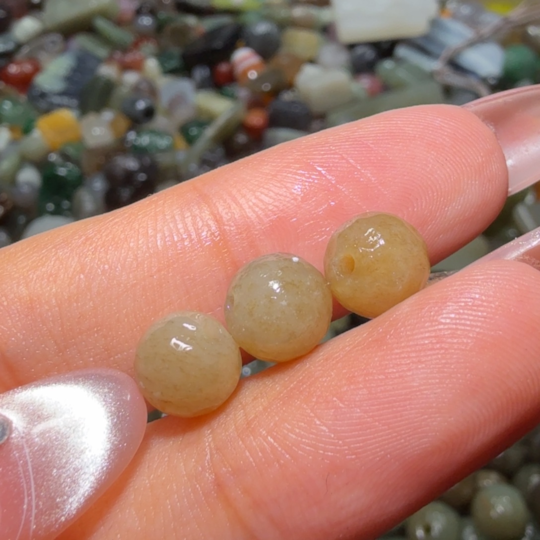 和田玉未镶嵌珠宝半成品