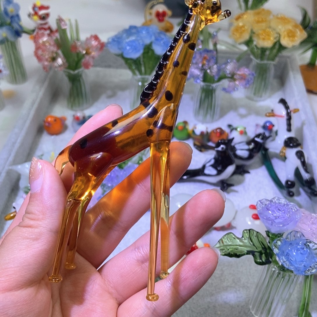 琉璃手工艺品长颈鹿
