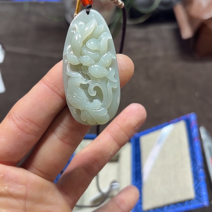 未镶嵌和田玉挂件